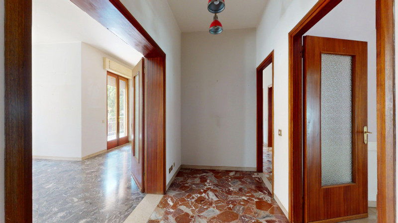 SANT'ANDREA

In un piacevole contesto residenziale, particolarmente apprezzato per la sua tranqui...