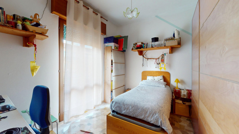 SANT’ANDREA

Inserito in un quartiere residenziale, comodo a tutti i principali servizi a pochi m...