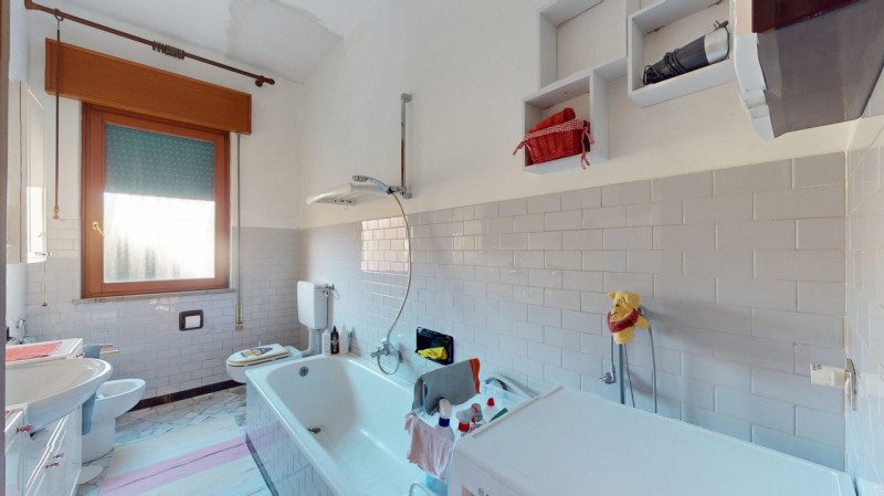 SANT’ANDREA

Inserito in un quartiere residenziale, comodo a tutti i principali servizi a pochi m...