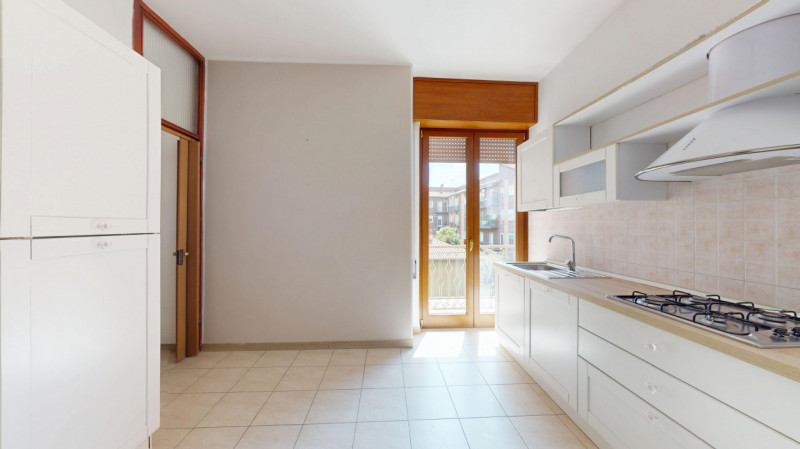 SANT’ANDREA

In un piacevole contesto residenziale, ben abitato e particolarmente apprezzato per ...