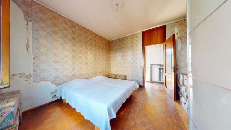 ARACELI

Inserito in una zona comoda a tutti i principali servizi e a pochi minuti dal centro sto...