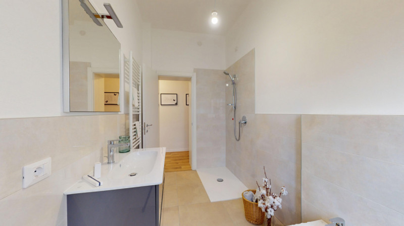 SANT’ANDREA

Inserito in un quartiere residenziale, comodo a tutti i principali servizi a pochi m...