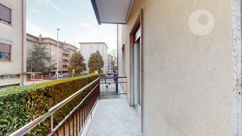 SANT’ANDREA

Inserito in un quartiere residenziale, comodo a tutti i principali servizi a pochi m...