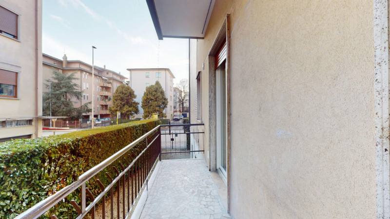 SANT’ANDREA

Inserito in un quartiere residenziale, comodo a tutti i principali servizi a pochi m...