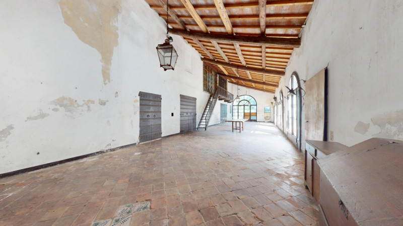 SANT’ANDREA

DESCRIZIONE E PARTICOLARITA'

Immersa nella quiete e nell’eleganza della rinomata zo...