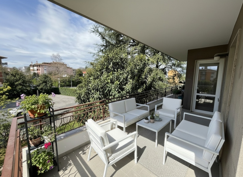 SANT’ANDREA

Inserito in un quartiere residenziale, comodo a tutti i principali servizi a pochi m...