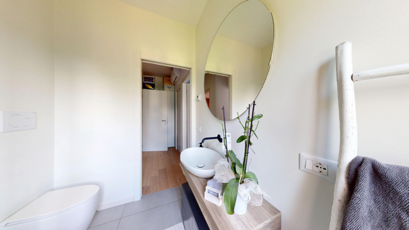 SANT’ANDREA

Inserito in un quartiere residenziale, comodo a tutti i principali servizi a pochi m...