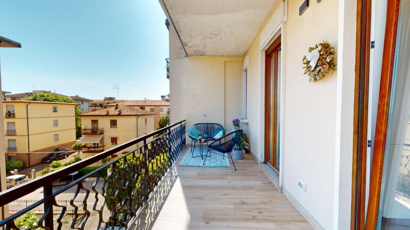 ARACELI

Inserito in un quartiere residenziale, comodo a tutti i principali servizi a pochi minut...