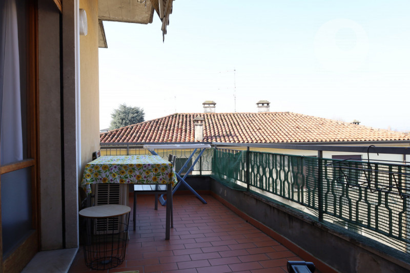ARACELI

Inserito in un quartiere residenziale, zona ben abitata e molto tranquilla. L’appartamen...