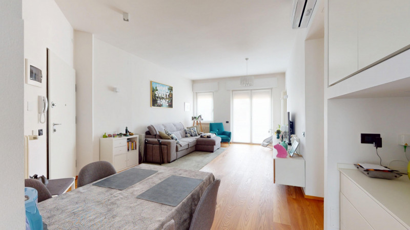 ARACELI

Inserito in un contesto residenziale particolarmente tranquillo e ben abitato, l’immobil...