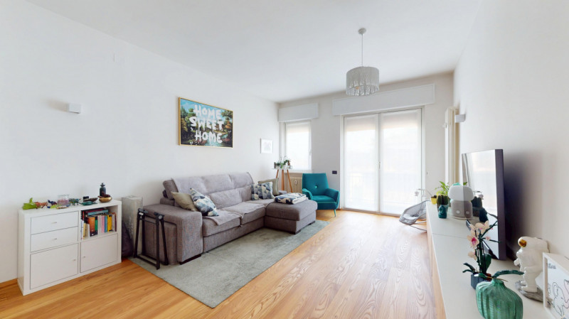 ARACELI

Inserito in un contesto residenziale particolarmente tranquillo e ben abitato, l’immobil...