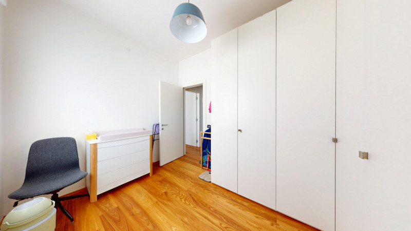 ARACELI

Inserito in un contesto residenziale particolarmente tranquillo e ben abitato, l’immobil...