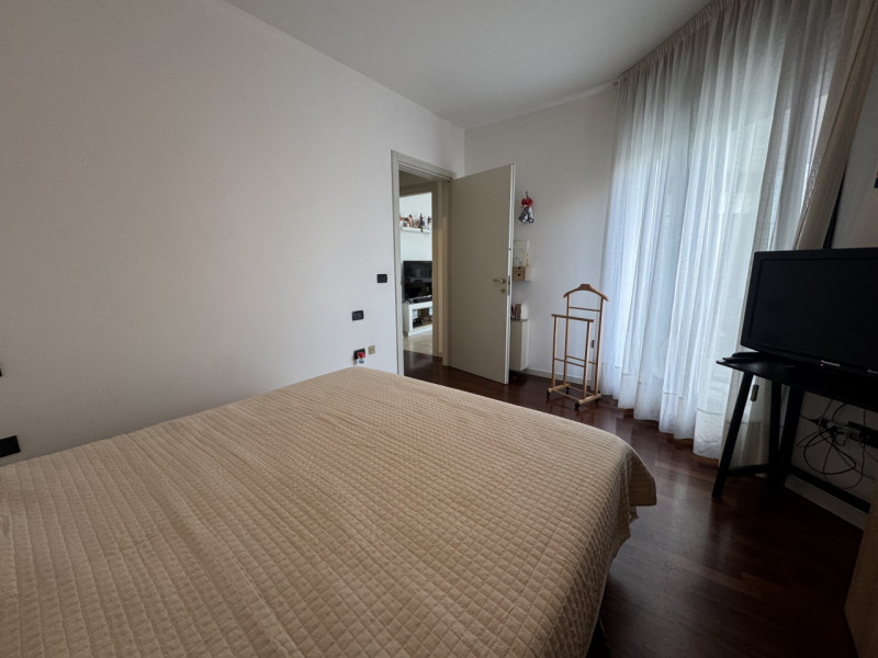 Parco Città 

Inserito nel contesto di Parco Città, in una zona tranquilla, ben servita e ben abi...