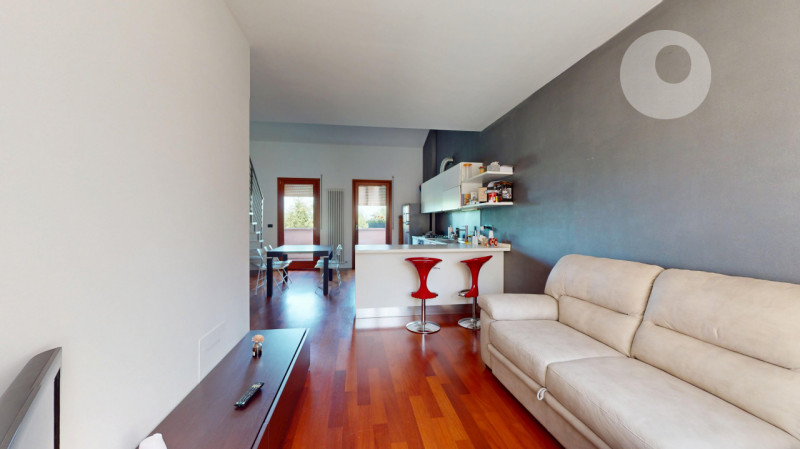 ANCONETTA

Inserito in un quartiere residenziale tranquillo e ben abitato, l’appartamento si trov...
