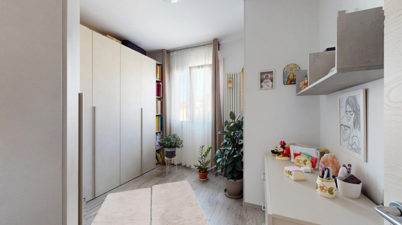 ANCONETTA

Inserito in un quartiere residenziale, zona ben abitata e molto tranquilla. L’appartam...