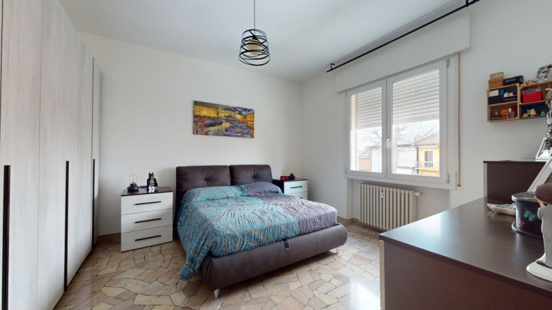 ANCONETTA

Inserito in un quartiere residenziale tranquillo e ben abitato, l’appartamento si trov...