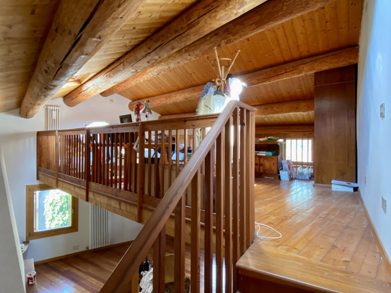 In una tranquilla contrada di Torrebelvicino, contrada Cavion, immersa in un contesto naturale mo...