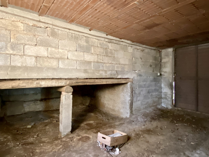 In una tranquilla contrada di Torrebelvicino, contrada Cavion, immersa in un contesto naturale mo...