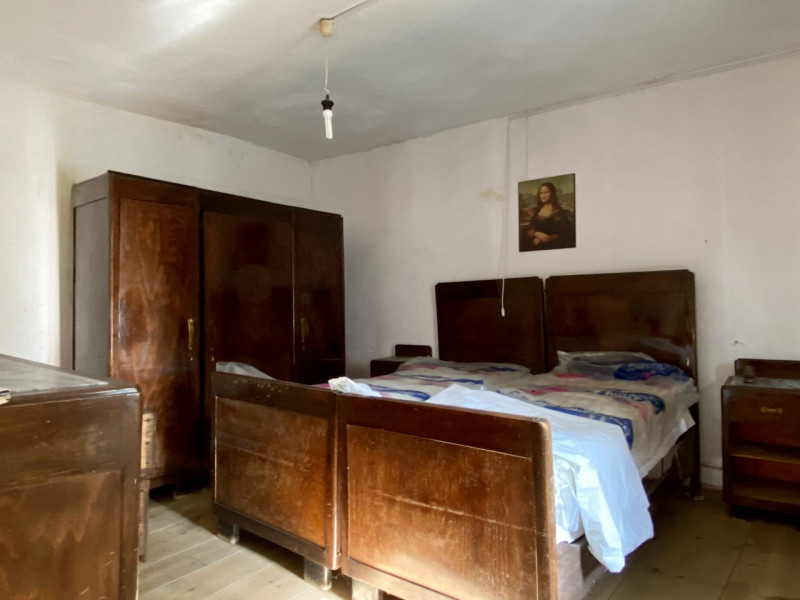 In una tranquilla contrada di Torrebelvicino, contrada Cavion, immersa in un contesto naturale mo...