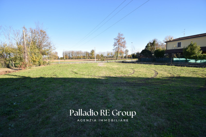 Borgo Veneto PD Megliadino San Fidenzio 

Se sei alla ricerca di uno spazio ampio, funzionale e f...