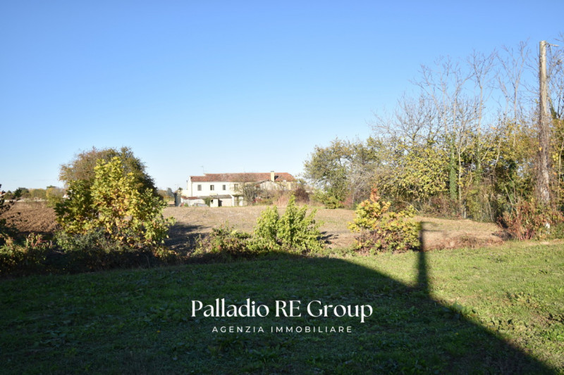 Borgo Veneto PD Megliadino San Fidenzio 

Se sei alla ricerca di uno spazio ampio, funzionale e f...