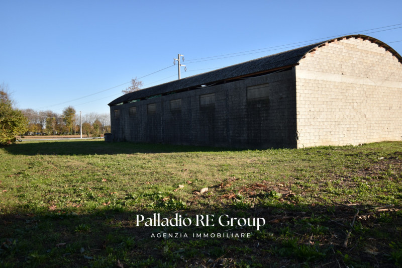 Borgo Veneto PD Megliadino San Fidenzio 

Se sei alla ricerca di uno spazio ampio, funzionale e f...