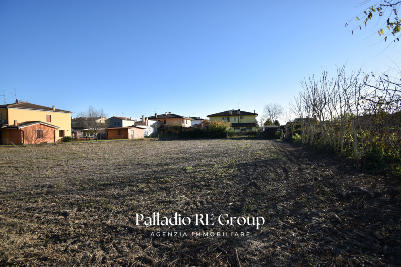 Borgo Veneto PD Megliadino San Fidenzio 

Se sei alla ricerca di uno spazio ampio, funzionale e f...