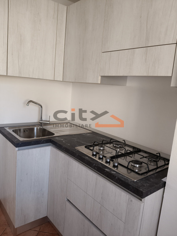 Romano Alto, in vicolo di Borgo a cinque minuti a piedi dal Centro Paese proponiamo MINIAPPARTAME...