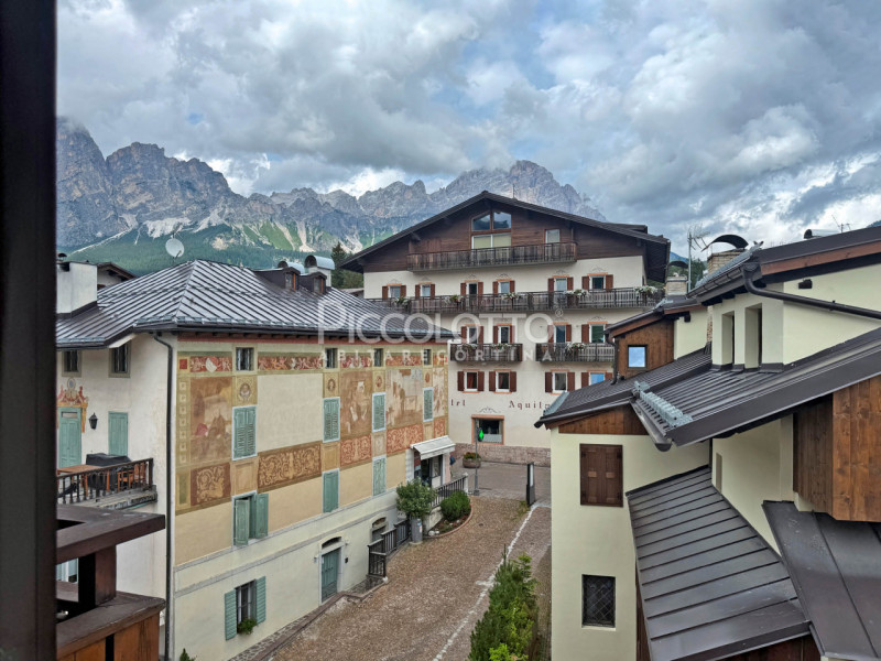 Rif. V5321 - Monolocale in vendita nel cuore di Cortina d'Ampezzo, comodo ai servizi e dotato di ...