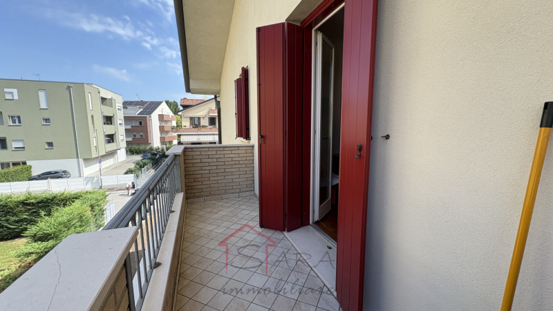 Porzione di QUADRIFAMILIARE di circa 230 mq – ALBIGNASEGO

In una zona residenziale tranquilla, r...