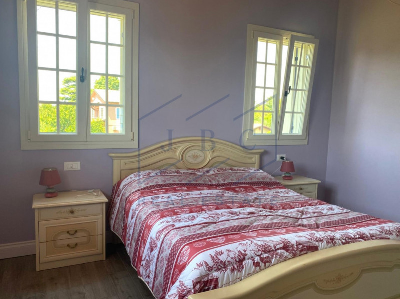 SAN BIAGIO DI CALLALTA - FAGARE’ (TV)
Questa splendida villa di campagna, realizzata secondo i pr...