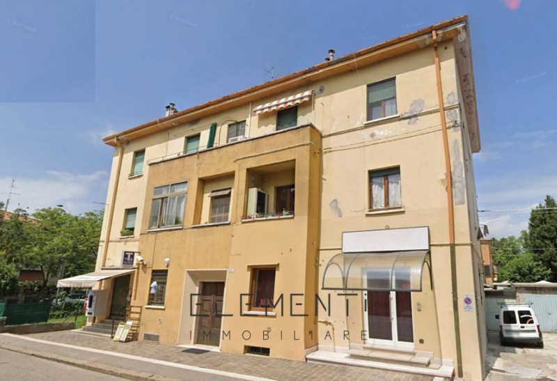 Verona Vendita Appartamento quadrilocale