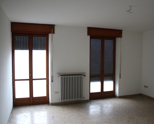 Rif. A.A.8-224

Vendita all'asta - appartamento al 1° piano in data 4 dicembre 2025

Descrizione:...