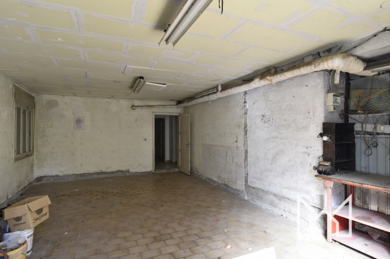 BASSANO DEL GRAPPA - In zona residenziale comoda al centro della città proponiamo palazzina compo...