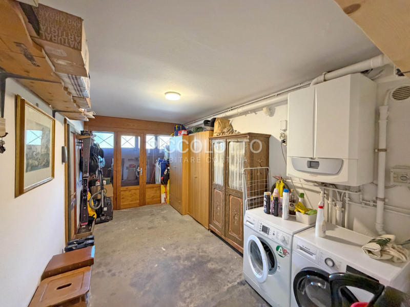 Rif. V5322 - Cortina d'Ampezzo, in invidiabile posizione panoramica, appartamento di circa 180 mq...