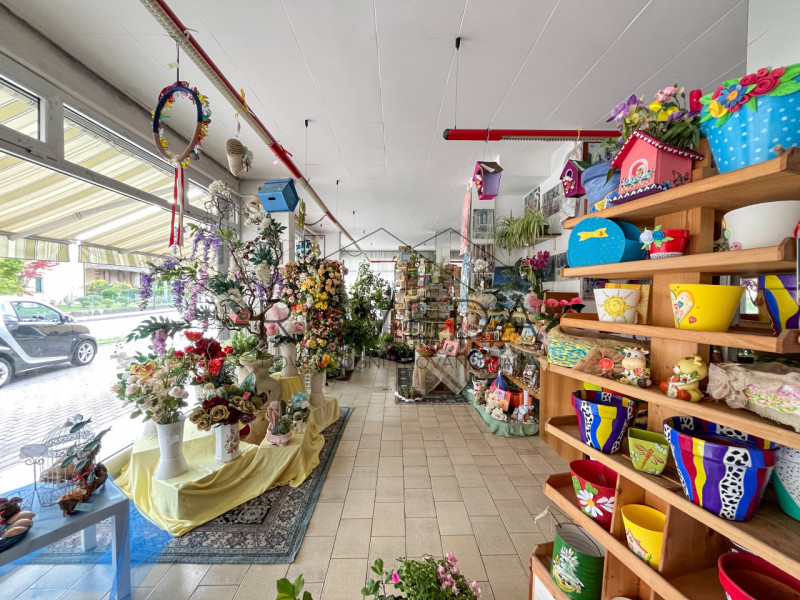 TREVISO 

RIFERIMENTO: TV24

Scopri altre opportunità sul nostro sito e approfitta dei nostri ser...