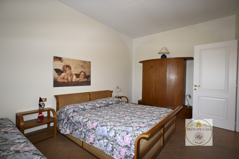 Rif:ruzt3. Si propone in vendita ed in esclusiva ad AGNA splendida abitazione rurale con annessi ...