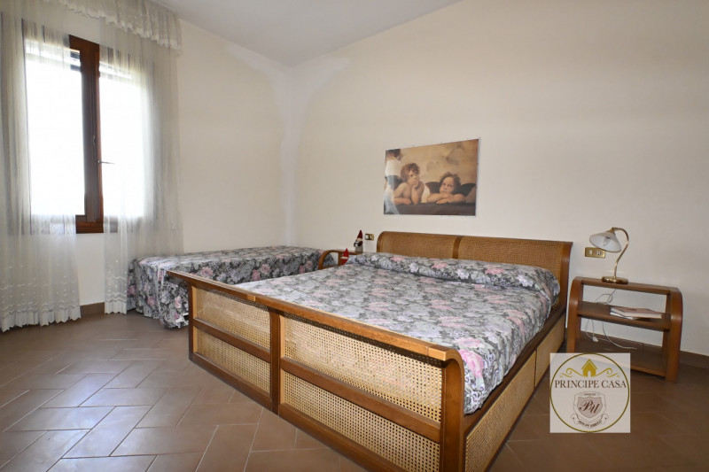 Rif:ruzt3. Si propone in vendita ed in esclusiva ad AGNA splendida abitazione rurale con annessi ...