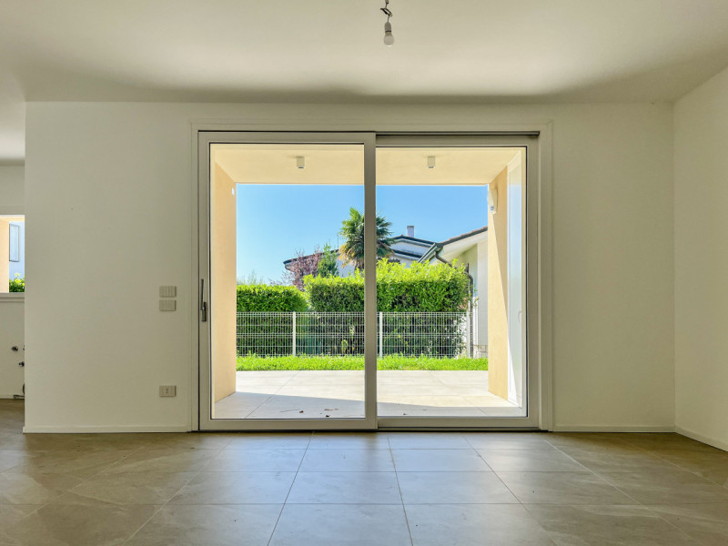 (Per INFO Roberto 3453195338) NOSTRA ESCLUSIVA - A Montebelluna, in una delle più rinomate zone d...