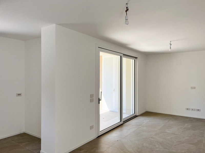 (Per INFO Roberto 3453195338) NOSTRA ESCLUSIVA - A Montebelluna, in una delle più rinomate zone d...