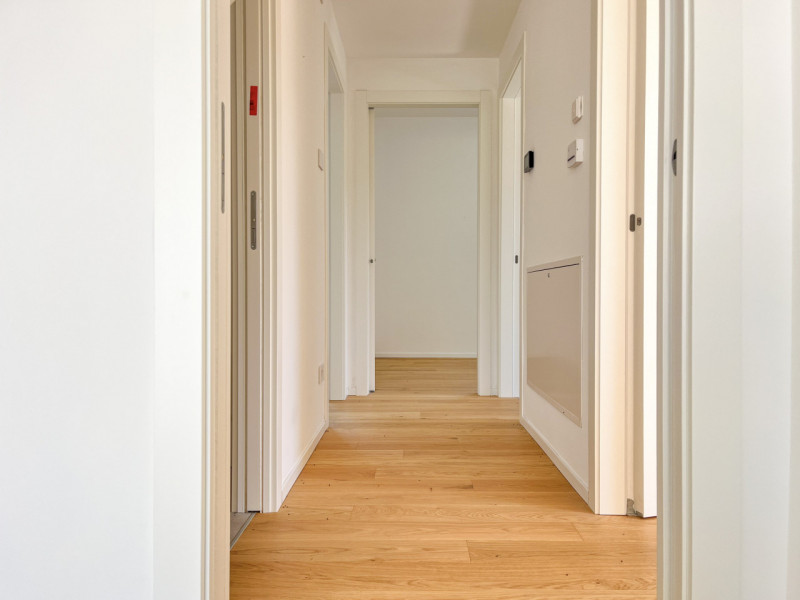 (Per INFO Roberto 3453195338) NOSTRA ESCLUSIVA - A Montebelluna, in una delle più rinomate zone d...