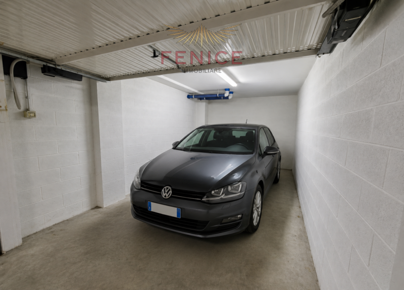 Scopri una rara opportunità abitativa nel pieno centro di Montebelluna! Proponiamo in vendita uno...