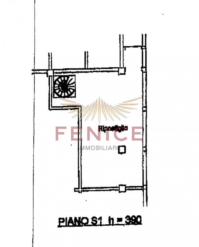 Se stai cercando un'opportunità unica nel cuore della splendida zona di Biadene, il nostro negozi...