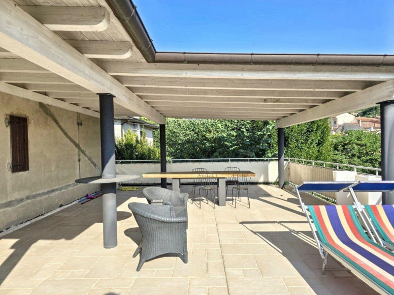 Quest’immobile viene venduto tramite asta online.

Casa indipendente, sita nel Comune di Barbaran...