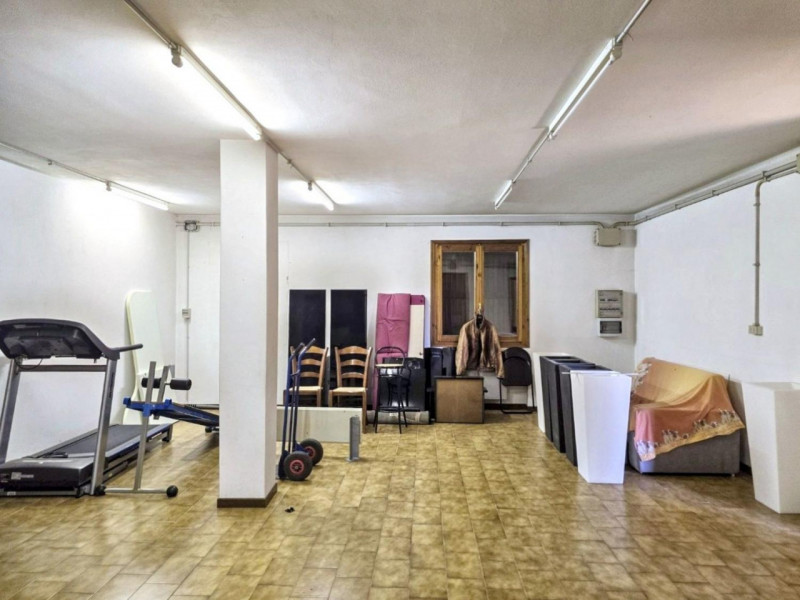 Quest’immobile viene venduto tramite asta online.

Casa indipendente, sita nel Comune di Barbaran...