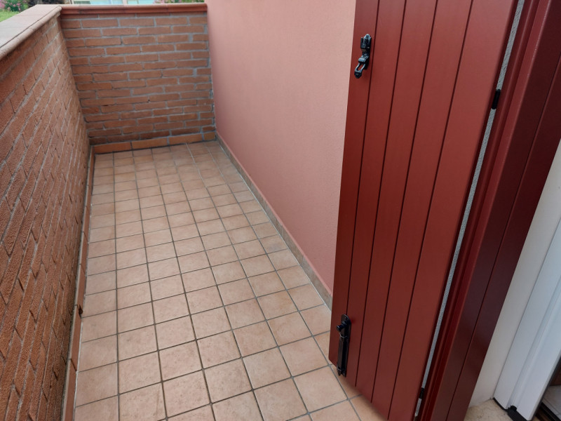 Masi

accogliente villetta a schiera in ottime condizioni, comoda alle vie principali

Proponiamo...