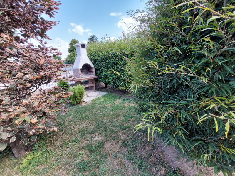 Masi

accogliente villetta a schiera in ottime condizioni, comoda alle vie principali

Proponiamo...