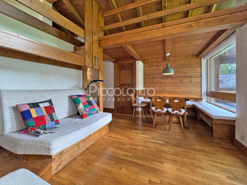 Rif. A5323 - DISPONIBILE LUGLIO / AGOSTO 2026 e STAGIONE INVERNALE 2026/ 2027

Cortina d'Ampezzo ...