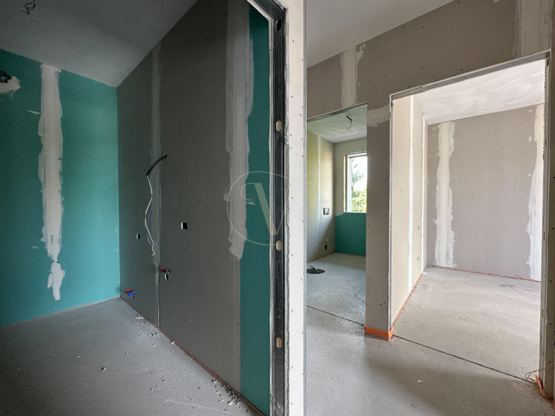 Nel residence più nuovo nel quartiere di Torre, si trova in vendita un appartamento all’ultimo pi...