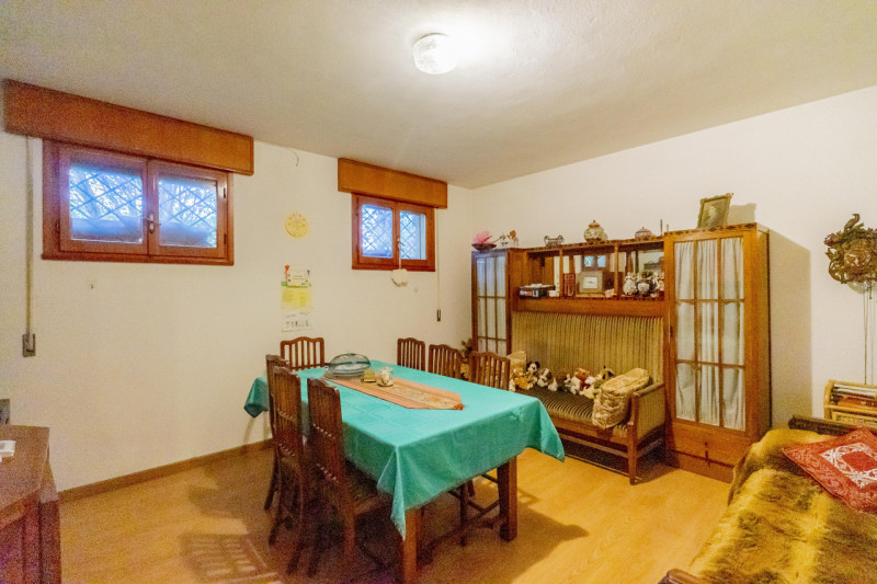 Nel cuore di Abano Terme, a pochi passi dal rinomato centro commerciale Ca' Grande, proponiamo un...